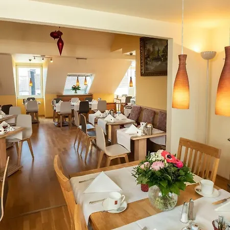 Hotel Lessing Düsseldorf