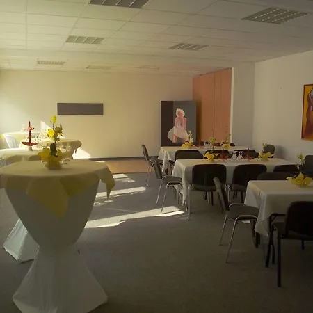 Hotel Lessing 4*