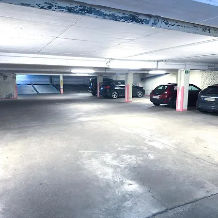 ليسينغ فندق دوسلدورف