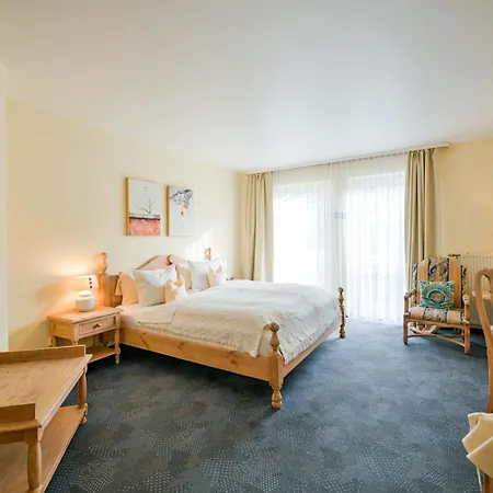Hotel Lessing 4*