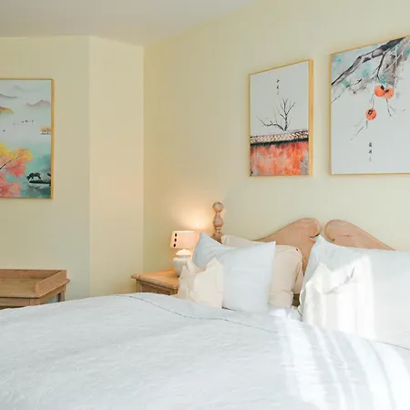 Lessing Hotel