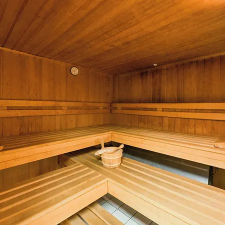 Lessing Отель 4*