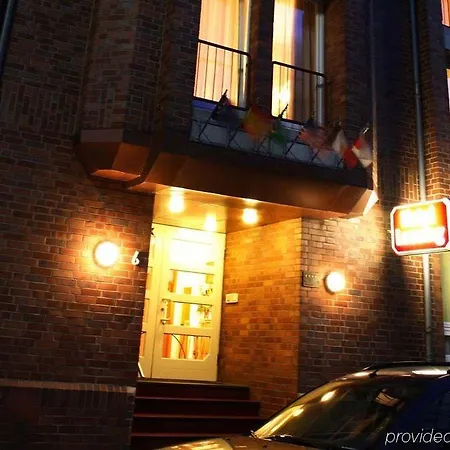 Lessing Hotel