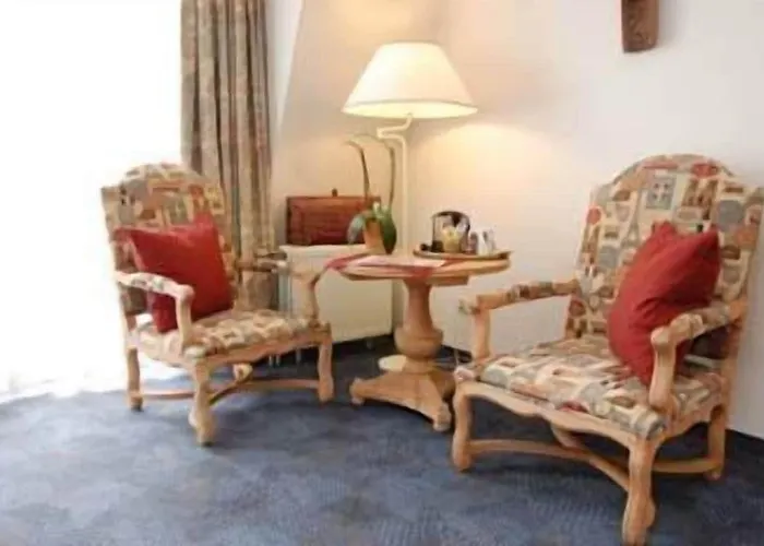 Lessing Отель 4*