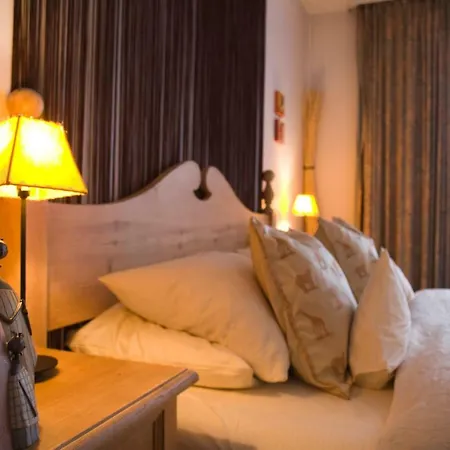 Lessing Hotel